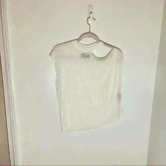 NEW RtA Axel Cold Shoulder Distressed Bone White Tee Streetwear Clubbing Party - Picture 4 of 6